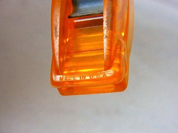 【MASTRO CLIP】オレンジ色・プラスティック製・クリップ/ペーパークリップ　USA