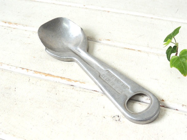 【1950s・Ice Cream】シャビーなアルミ製・ヴィンテージ・アイスクリームスプーン/スクープ