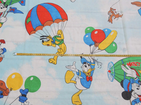【ミッキー&フレンズ】飛行船柄・ダブルサイズ・ヴィンテージ・ユーズドシーツ(フラットタイプ)