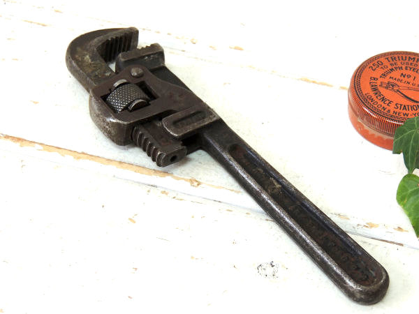 TRIMO 8・ヴィンテージ・工具・パイプレンチ 鉄・アイアン USA レンチ・道具