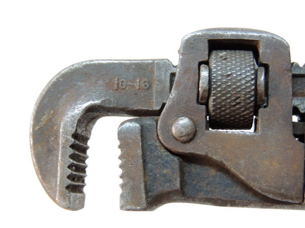 TRIMO 8・ヴィンテージ・工具・パイプレンチ 鉄・アイアン USA レンチ・道具