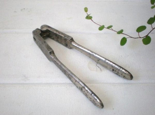 ドイツ製　アンティーク・くるみ割り器/ナッツチョッパー