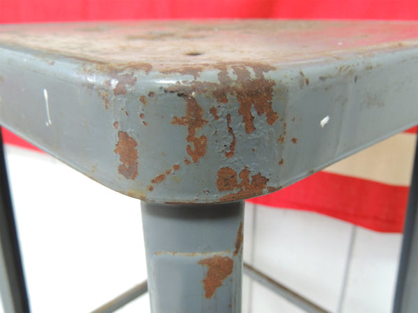 【Equipt】メタル製・インダストリアル・ヴィンテージ・スツール/チェア/椅子 USA