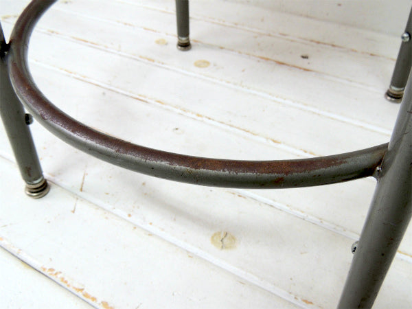 【MAYLINE】インダストリアル・ヴィンテージ・ラウンドスツール/チェア/ガレージスツール USA