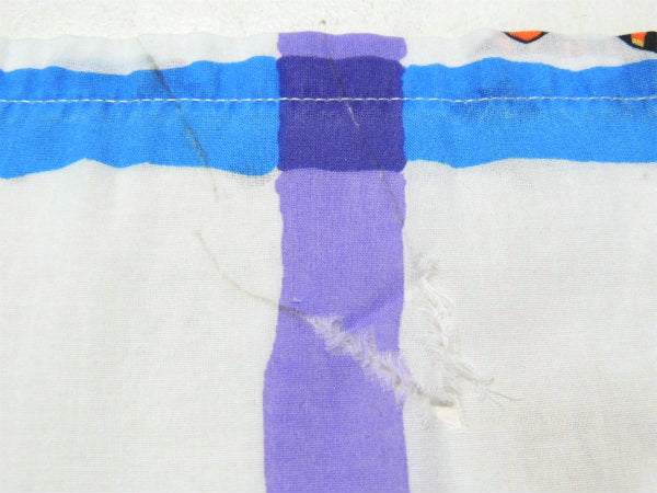 【くまのプーさん&ティガー】ディズニー・ヴィンテージ・ユーズドシーツ(フラットタイプ) USA