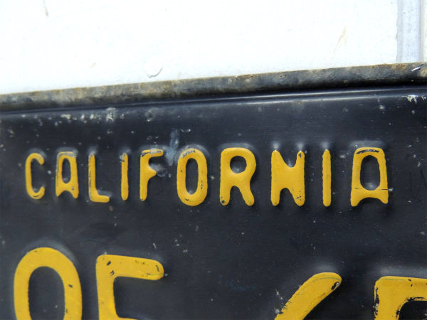 K95 652 カリフォルニア・1963s ビンテージ・ブラック×イエロー・ナンバープレート・アメ車