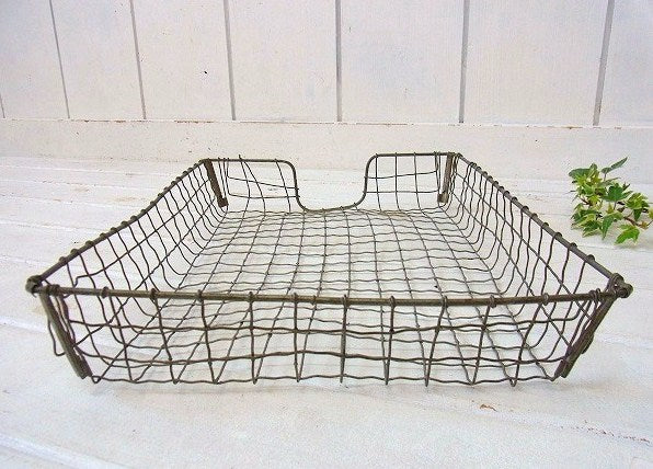 シャビーなアンティーク・ワイヤートレイ/書類トレイ/デスクトレイ　USA
