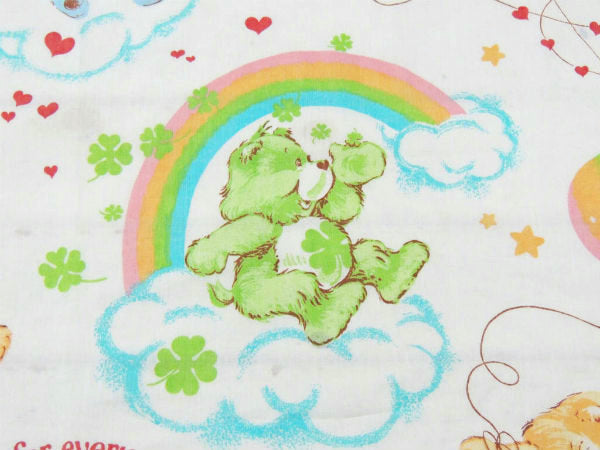 【ケアベア】Care Bears・星&レインボー柄・ヴィンテージ・USEDフラットシーツ(1/2)