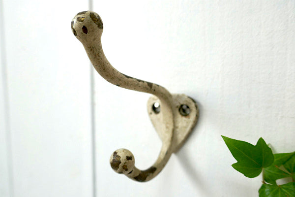 ペンキ・ホワイト・真鍮製・アンティーク・ウォールフック・フック　USA・インダストリアル・工業系