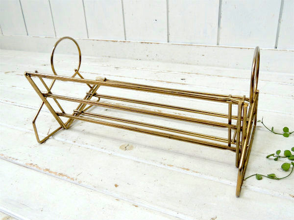 【ミッドセンチュリー】ゴールド色・メタル製・伸縮式・ヴィンテージ・ブックスタンド/本立て USA