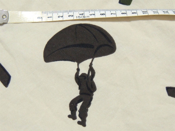 【USミリタリー】戦車&落下傘兵&軍用機・米軍・ヴィンテージ・ユーズドシーツ(フラットタイプ)