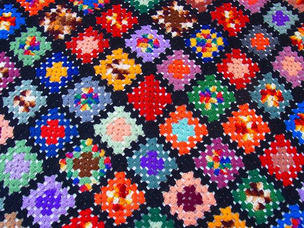 ハンドメイド・モチーフ編み・アンティーク・グラニーブランケット/ニットブランケット　USA