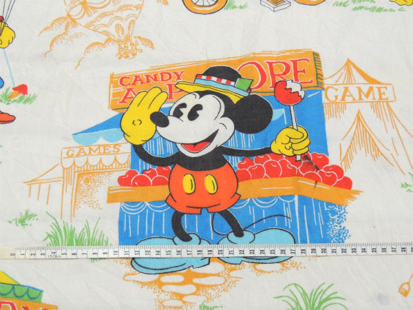 【ミッキー&フレンズ】OLDミッキー・カーニバル柄・70'sヴィンテージ・ユーズドシーツ(1/2)