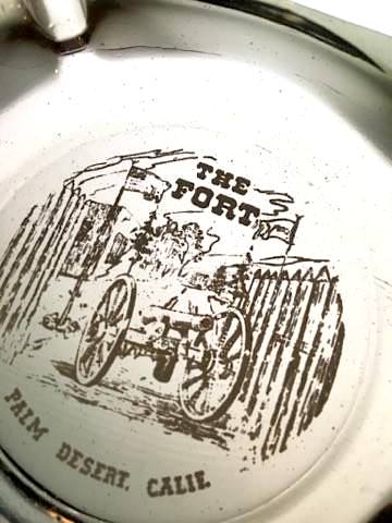 1960's・カリフォルニア THE FORT・大砲&星条旗・パームデザート・ヴィンテージ・灰皿