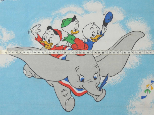 【ミッキー&フレンズー】ディズニー・空を飛ぶ飛行船・ヴィンテージ・ユーズドシーツ(フラットタイプ)