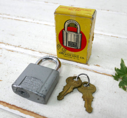 CHICAGO LOCK CO. シカゴ デッドストック ヴィンテージ 南京錠 パッドロック 真鍮鍵2本付き USA