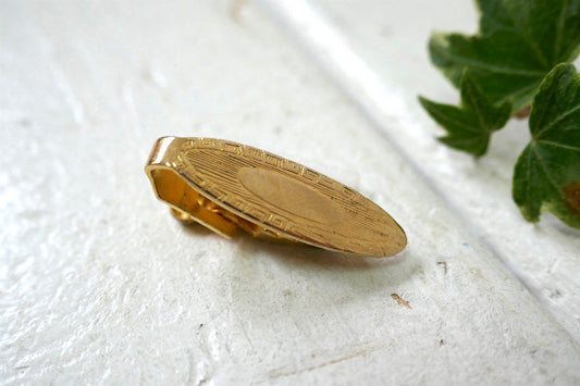 オリエンタル柄 ゴールドトーン・ヴィンテージ 小さな タイピン アクセサリー 紳士服 小物