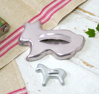 うさぎ 馬 アニマル柄 アルミ製 コッパー製 ヴィンテージ クッキーカッター 菓子型 2個セット USA