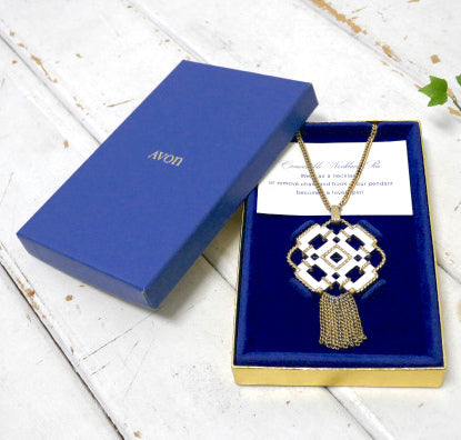 AVON エイボン ゴールドチェーン タッセル 2Way 70's デッドストック ヴィンテージ ネックレス ブローチ アクセサリー ジュエリー USA