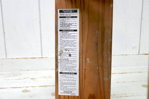 白いペンキの付いた 木製 ヴィンテージ ステップラダー 脚立 ステップスツール DIY ガーデニング USA